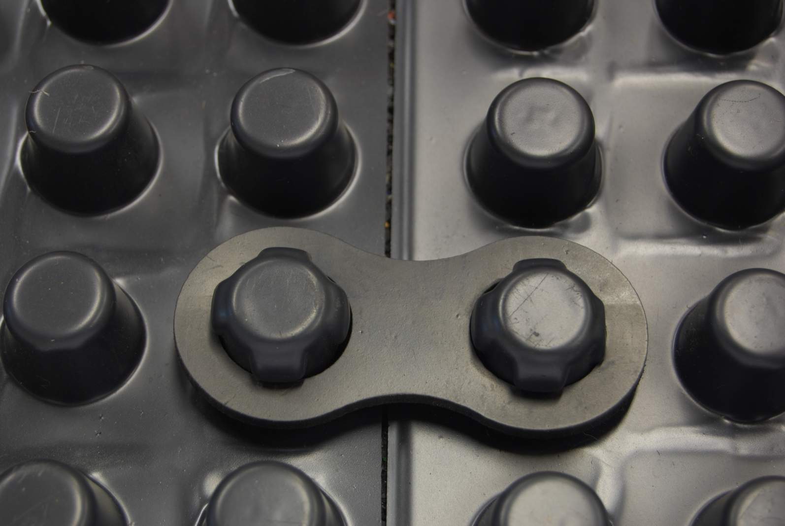 ZinCo Verbinder für Protectodrain PD 250 2-Loch-Kautschukverbinder, Pack à 200 St